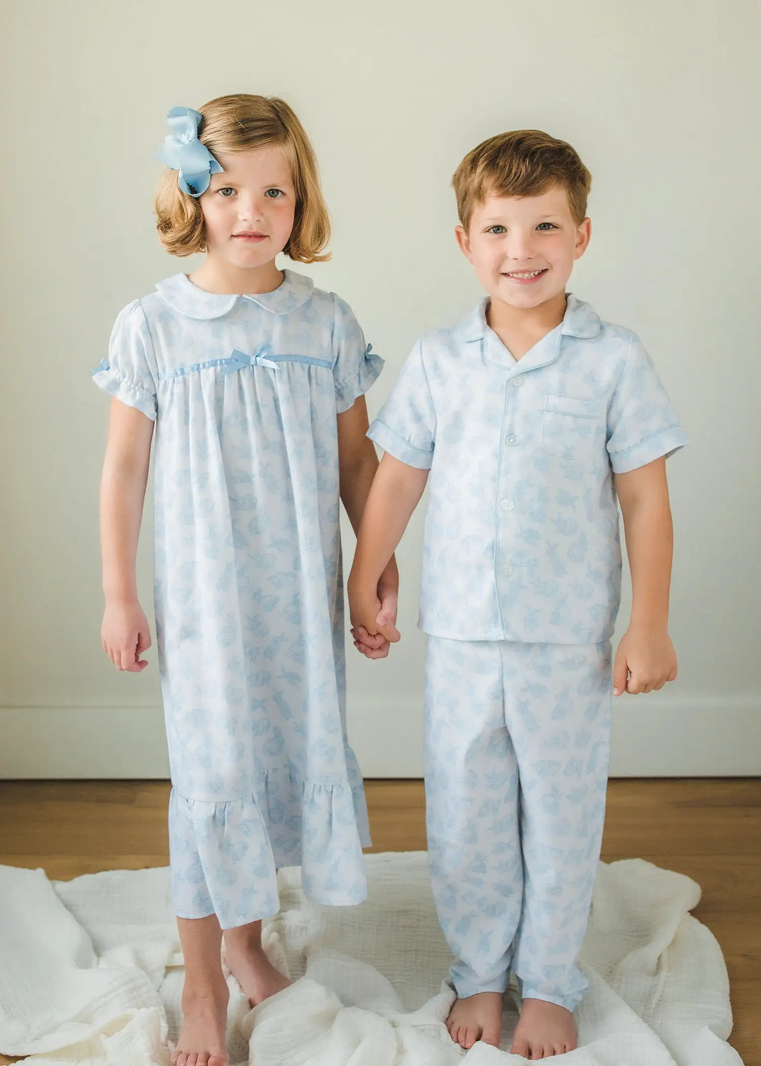 Classic Short Sleeve Nightgown - Bunnies