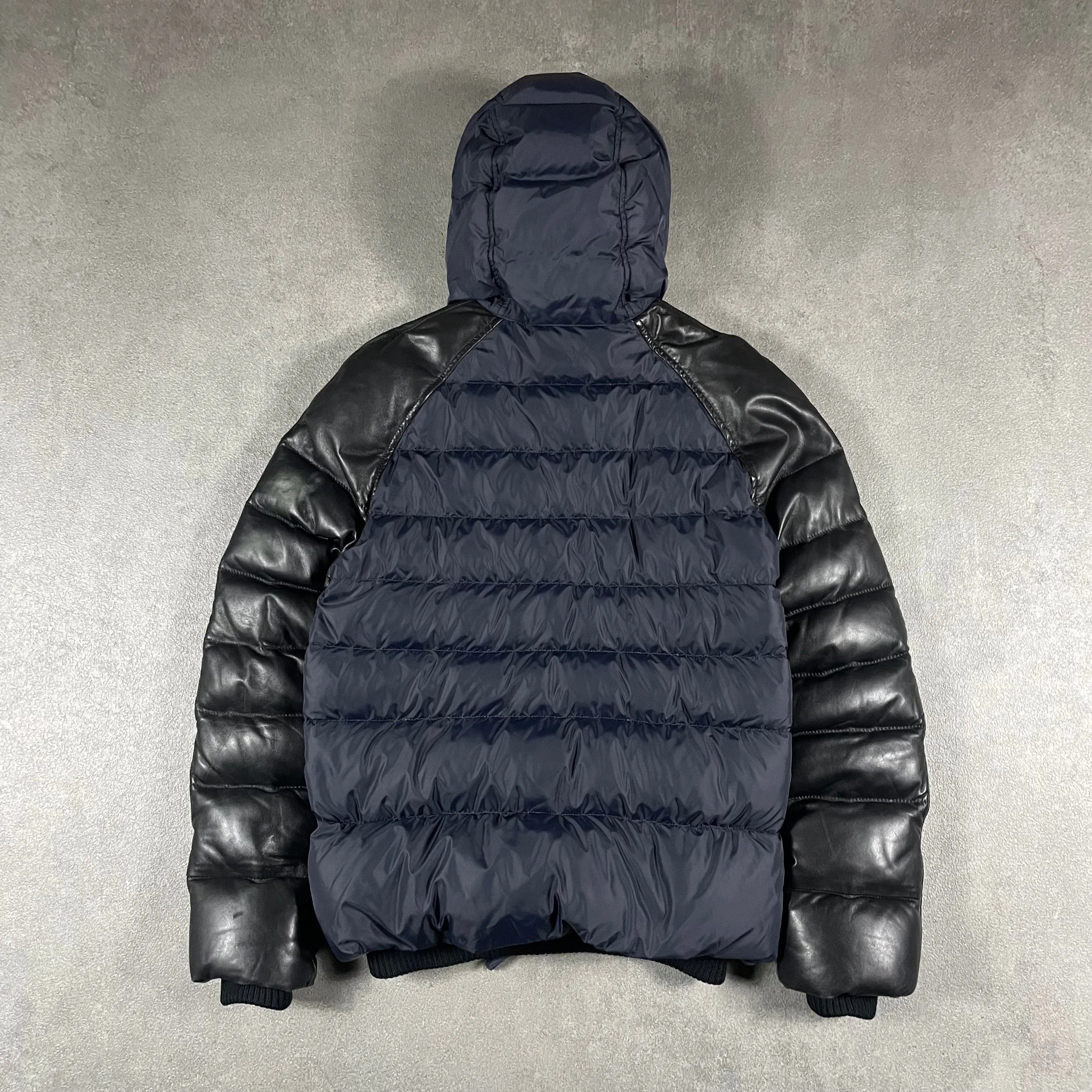 Duvetica Puffer (50)