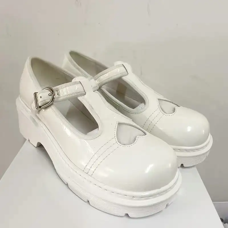 heart shape hollow-carved design flatform shoes