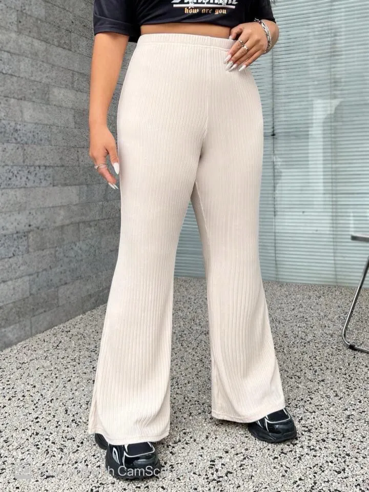 SOLID RIBBED FLARED-LEG PANT